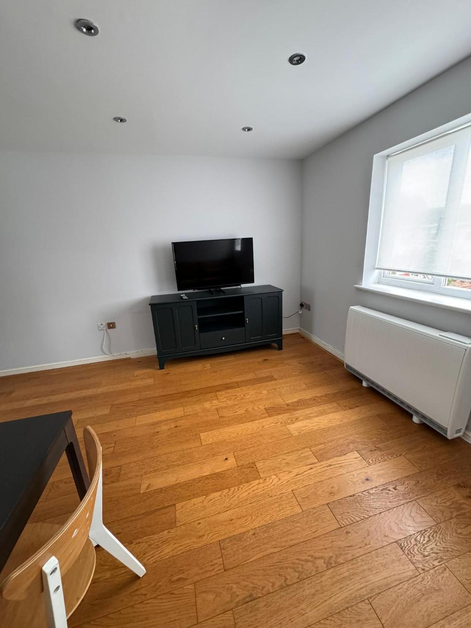 2-Bedroom Flat Walking Distance To Excel London - Perfect Location! المظهر الخارجي الصورة