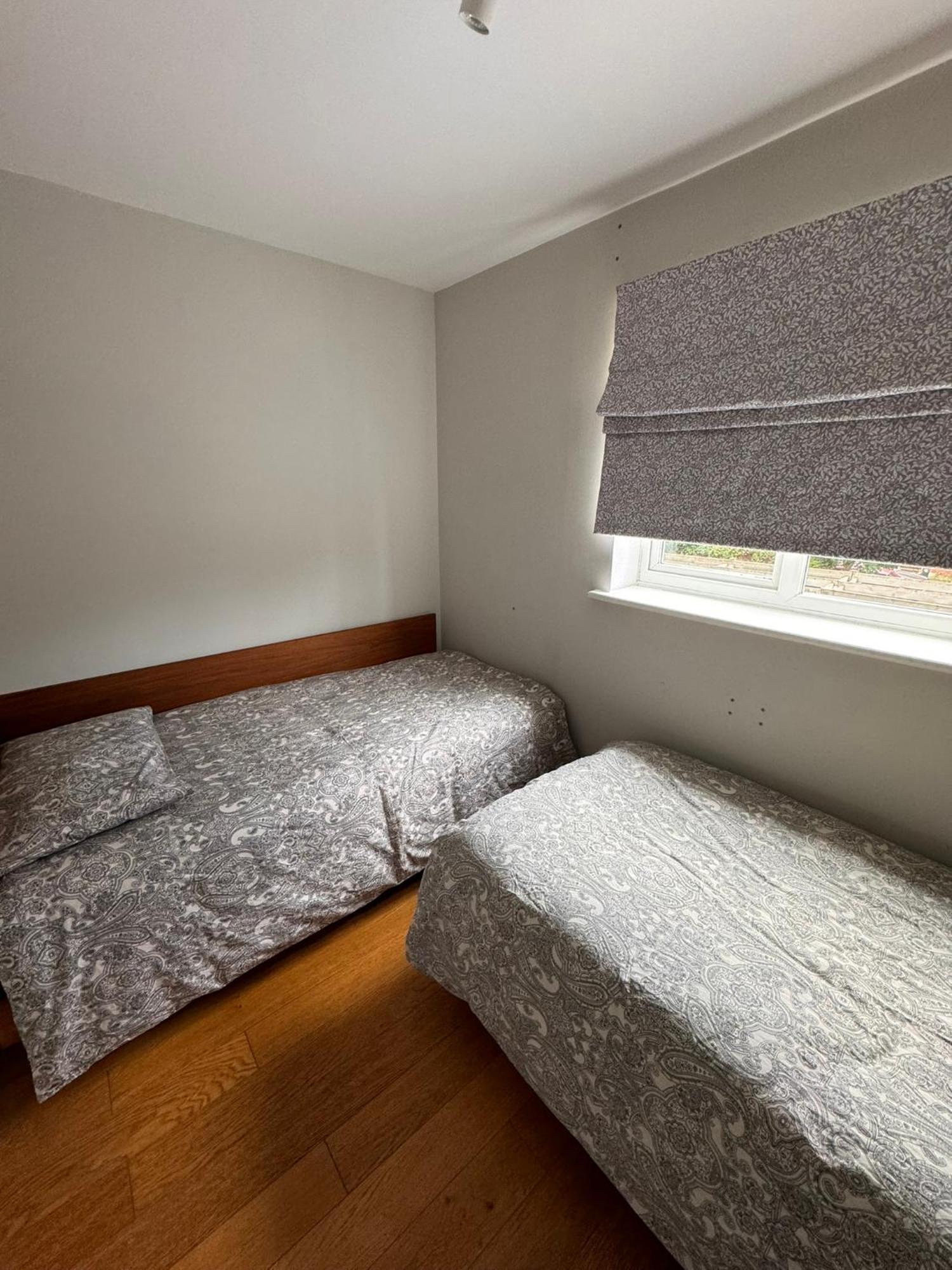 2-Bedroom Flat Walking Distance To Excel London - Perfect Location! المظهر الخارجي الصورة
